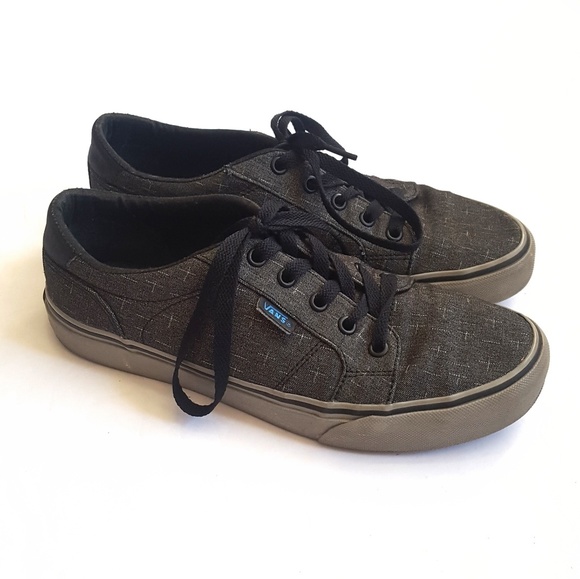 black low top vans black low top vans